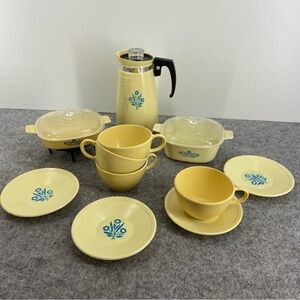Vintage 1970’s Reliable Toy Doll CorningWare Kitchen Play Set Cornflower design